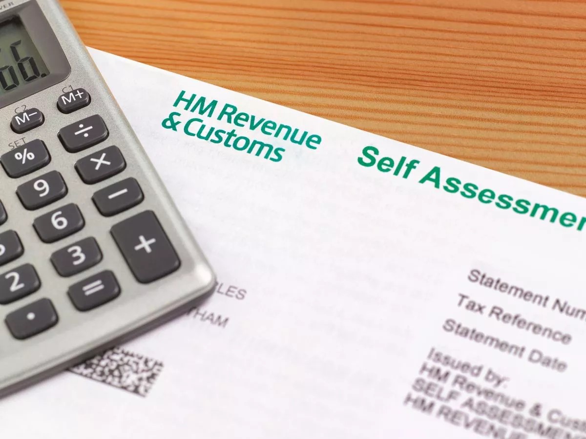 How Self Assessment Accountants Can Help You Avoid Common Tax Pitfalls